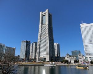 横浜